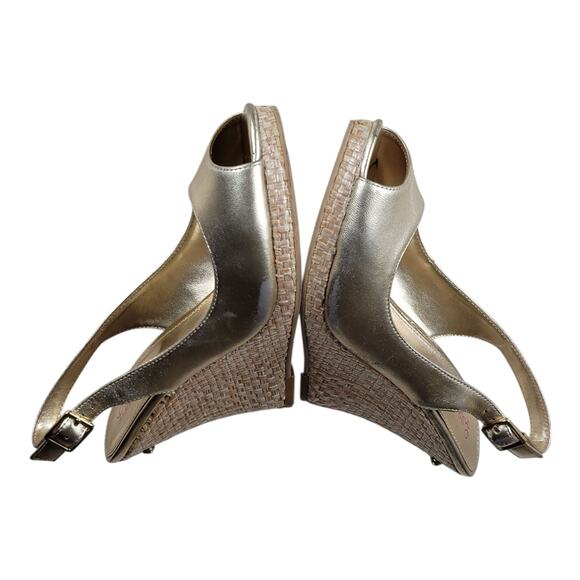 Lilly Pulitzer Kristen Gold Metallic Peep‎ Toe Sling Back Wedge Sandals Sz 7 - Picture 5 of 11
